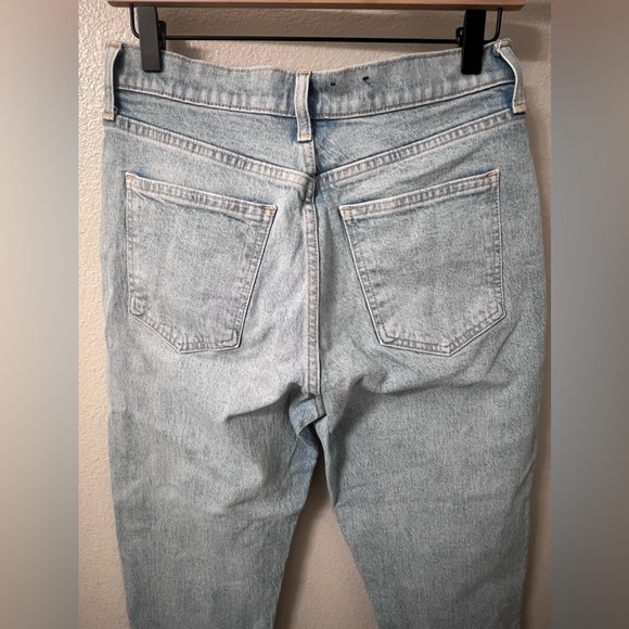 GAP High Rise Mom Jean Denim Jeans Size 4 short - Picture 3 of 9